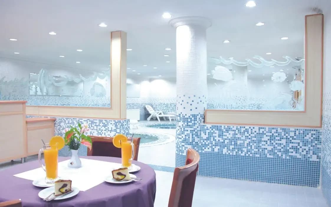 Aban Hotel - Image 3
