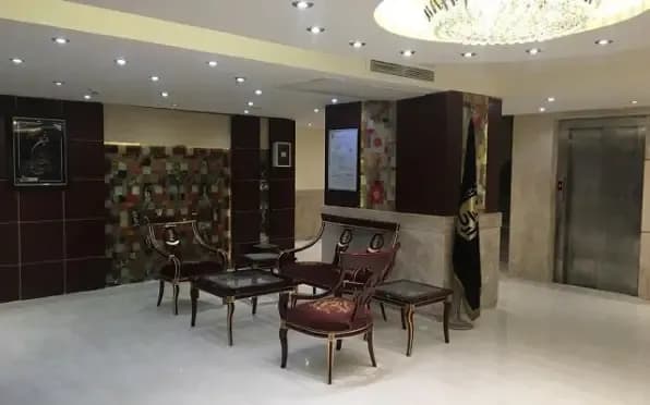 Arg Hotel - Image 6
