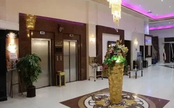 Arsh Hotel - Image 4