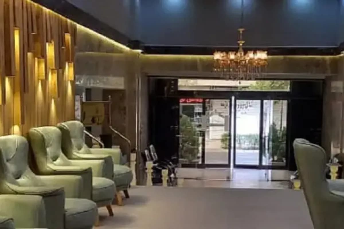 Baharestan Hotel