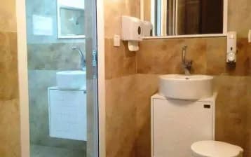 Ferdowsi Hotel - Image 8