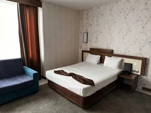 Hatra Hotel - Image 4
