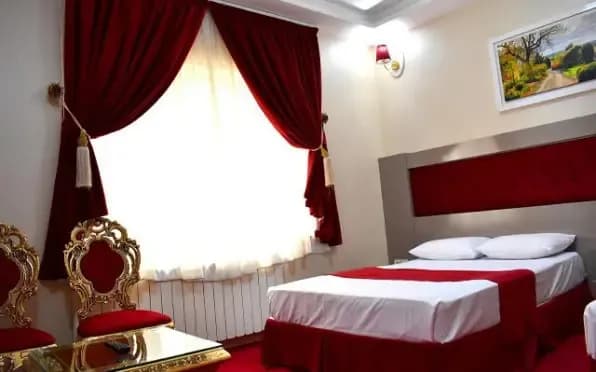 Setareh Shargh Hotel - Image 2