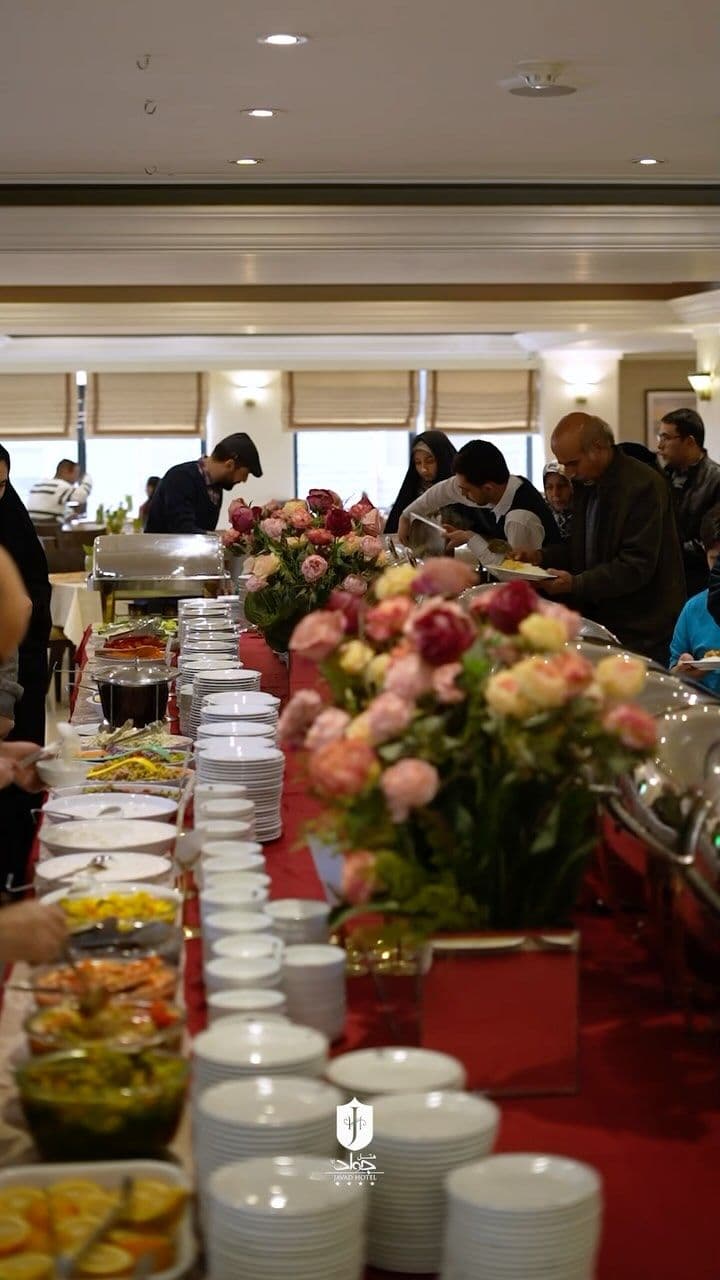 Javad Hotel - Image 9