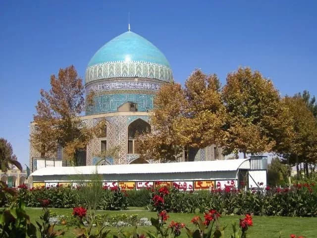 آرامگاه خواجه ربیع - Image 1