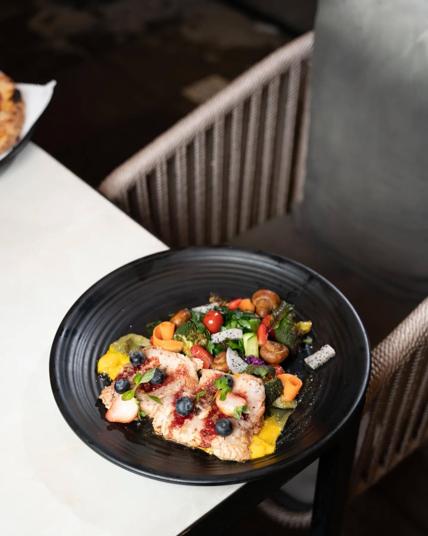 Mahoor Plus Café & Restaurant - Image 4