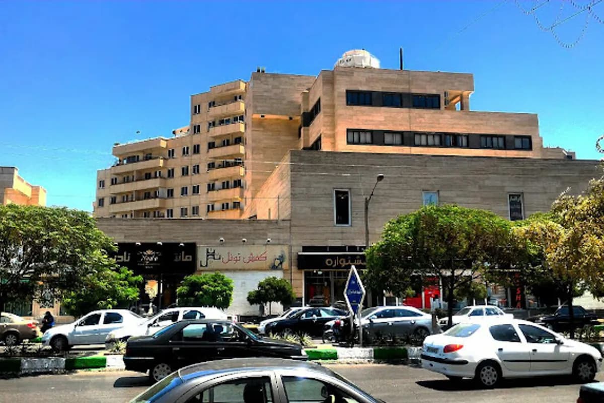 پاساژ زمرد