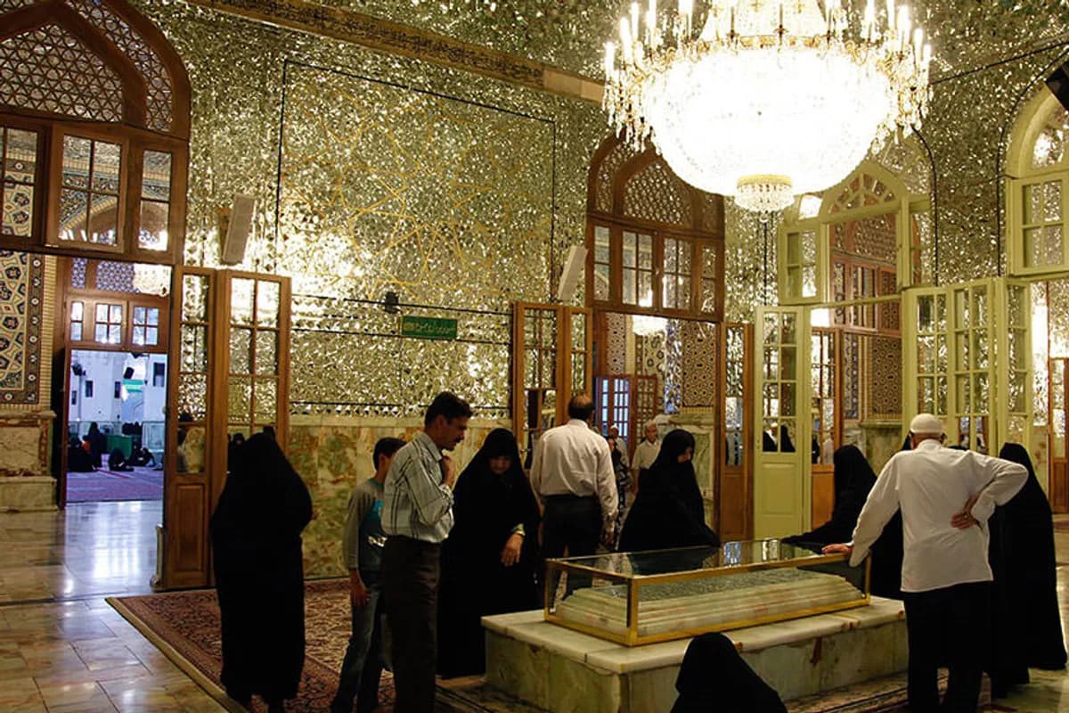 مقبرة الشيخ البهائي